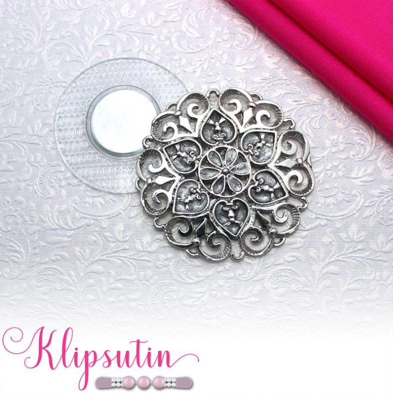 Klipsutin Carla-Slvblomst med hvid dekoration