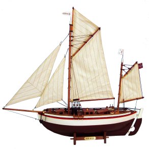 Colin Archer <br>L 60 x H 65 wei mit braunem Boden