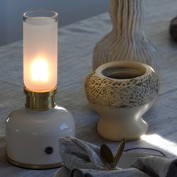 Frida Tischlampe � wei�
