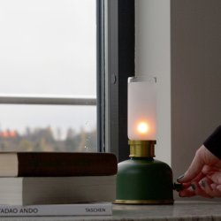 Frida Tischlampe � Dunkelgr�n