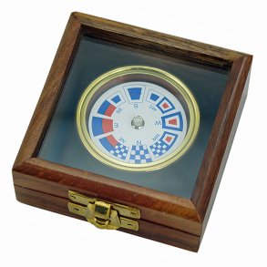 Compass in wooden box - 5,5 cm 