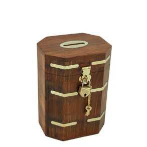 Money box - 11,5 x 15,5 with lock and two keys