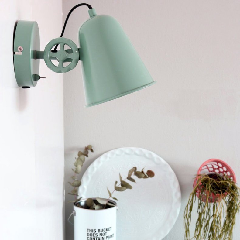 DOLPHIN - mint green - 14 x 13 cm