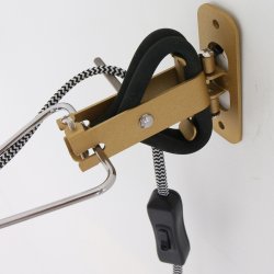 BORIS NOV&Eacute; - sort-guld vg- og klemlampe