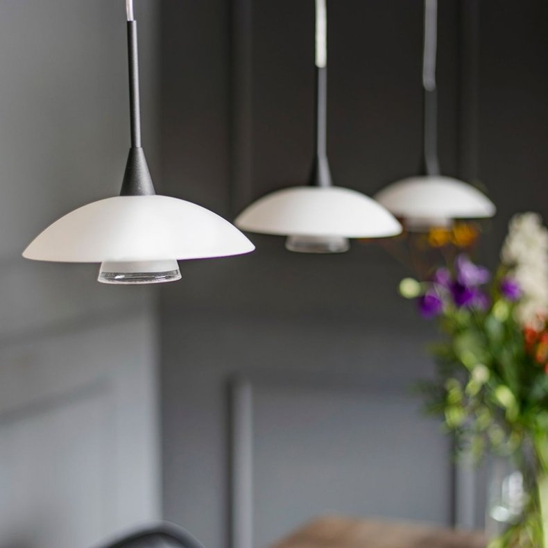 Tallerken - pendel 3 sort - H 140 x B 108 cm