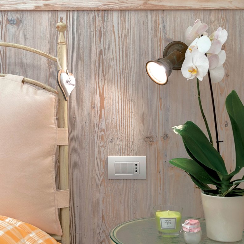 AZALI 1521 - Spotlampa IP20